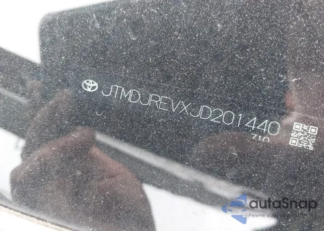 2018 Toyota Rav4 Hybrid Limited from USA, damaged, VIN JTMDJREVXJD201440